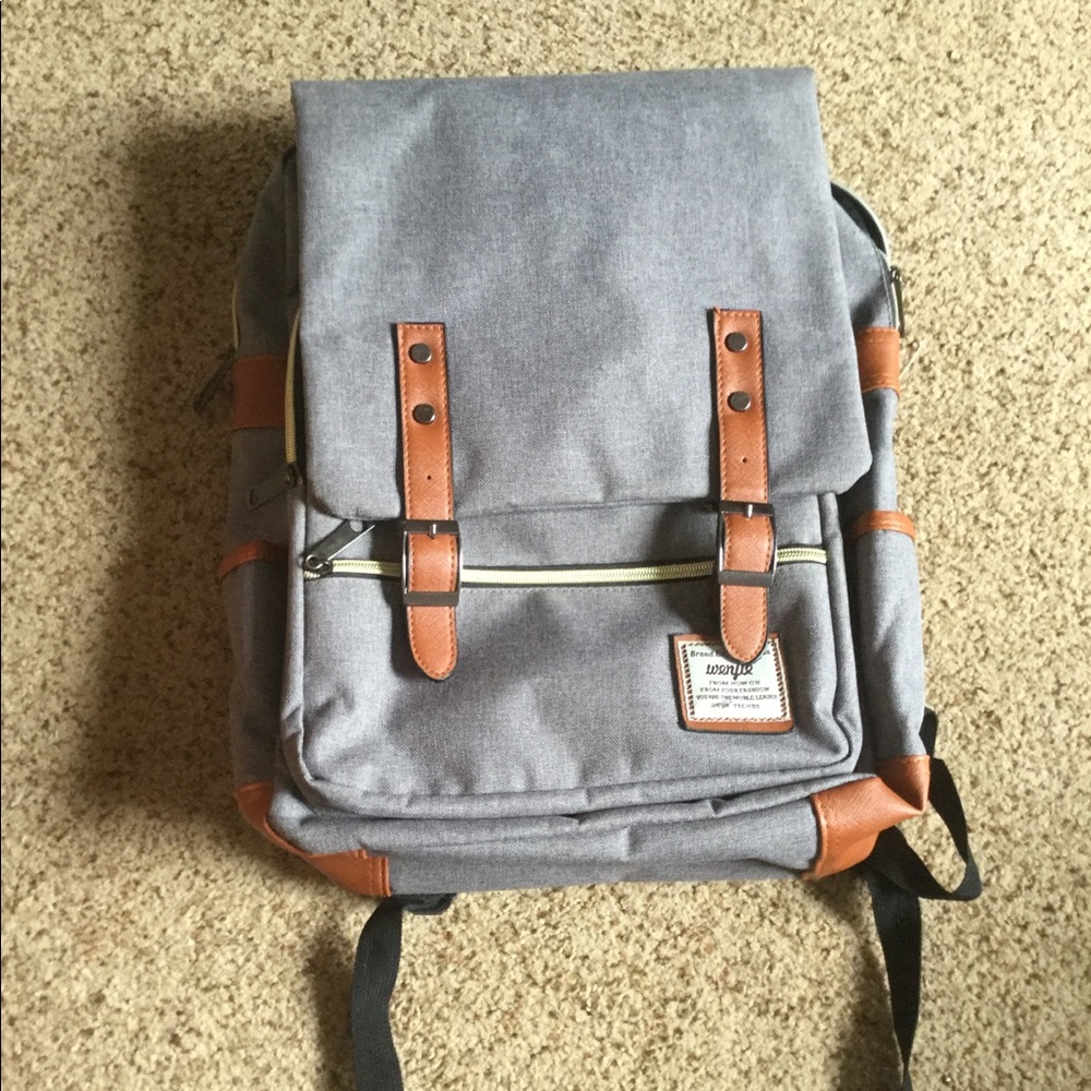 ⭐️Grey Wenjie Backpack